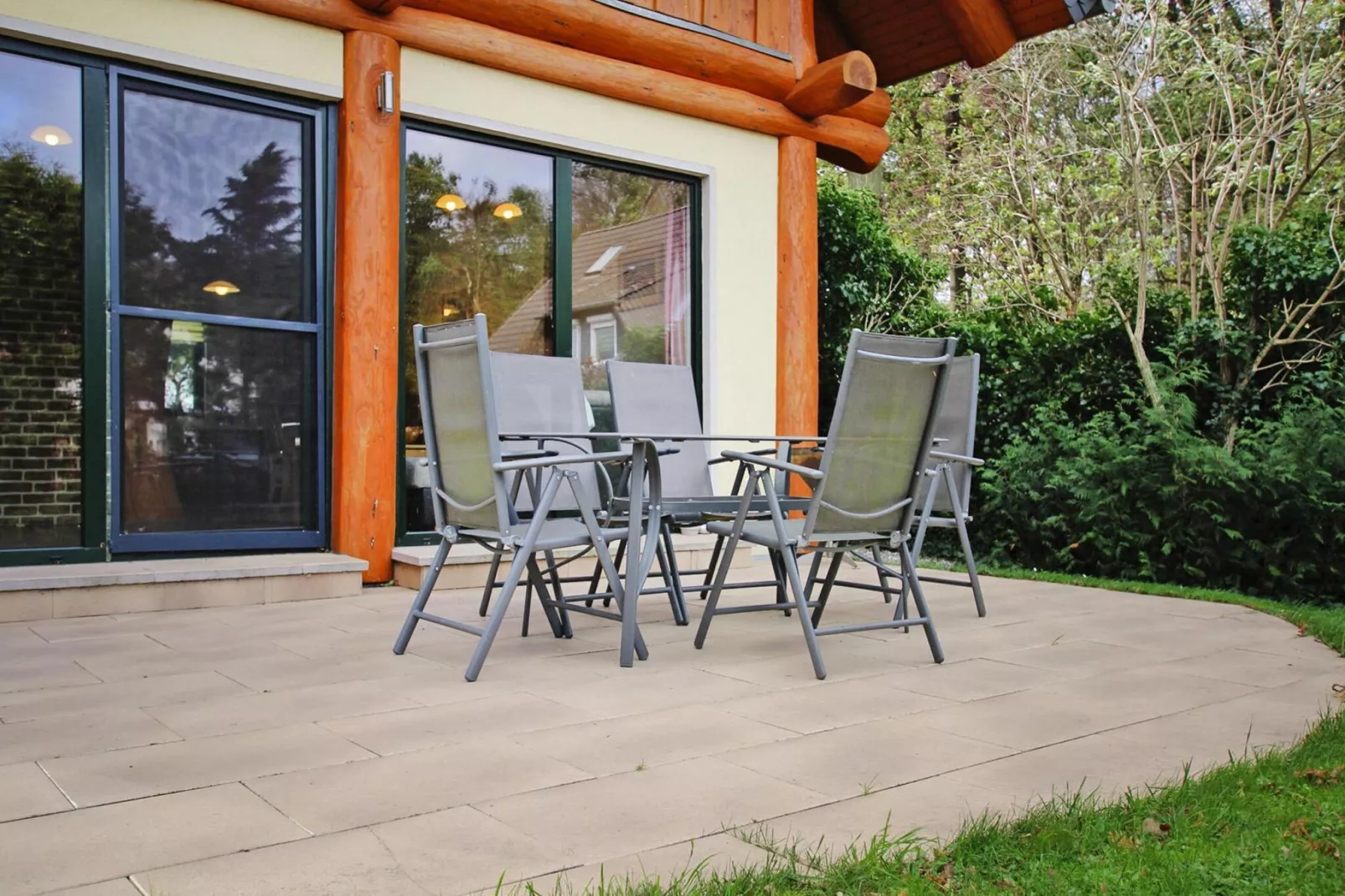 Ferienhaus Waldblick 85 qm-Buitenkant zomer