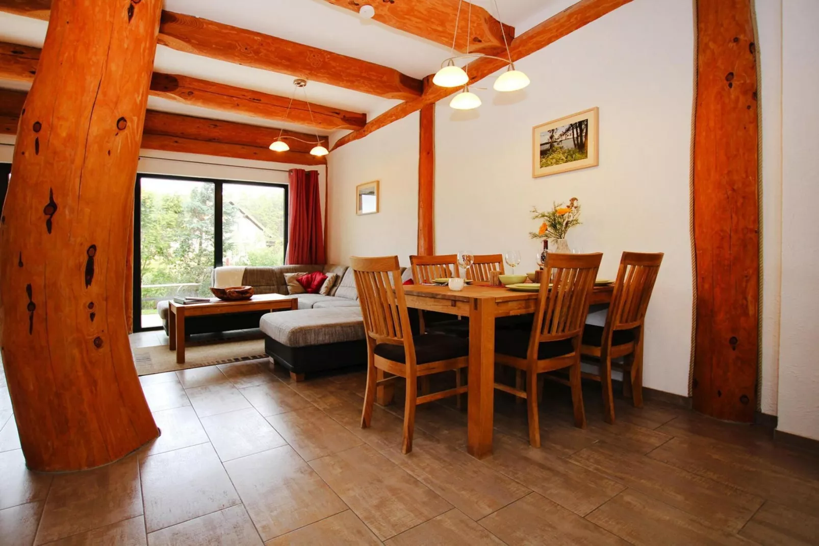Ferienhaus Waldblick 85 qm-Eetkamer