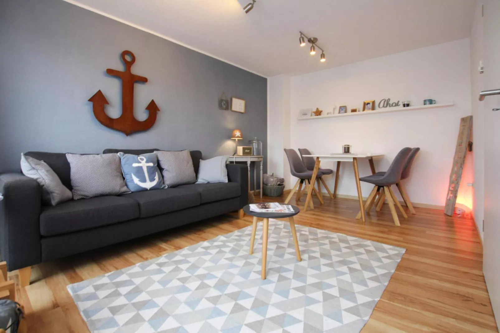 Ferienwohnung nordisch Garding-Woonkamer