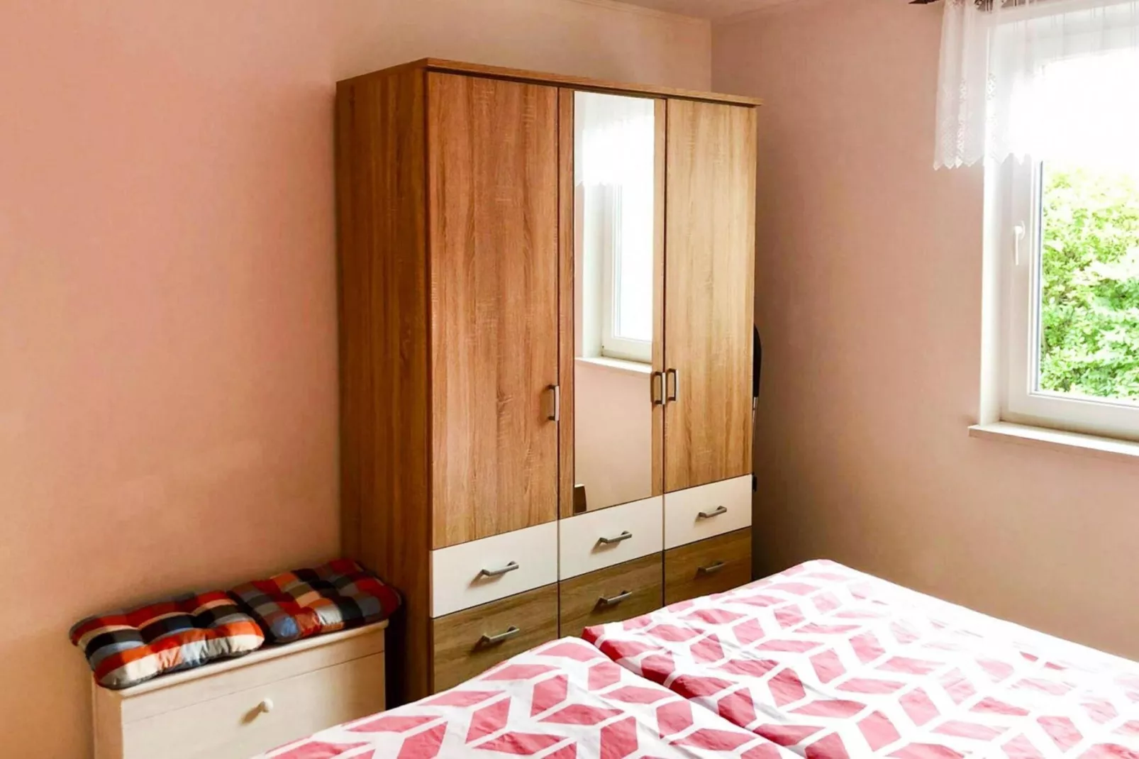 Doppelhaushälfte rechts-Slaapkamer