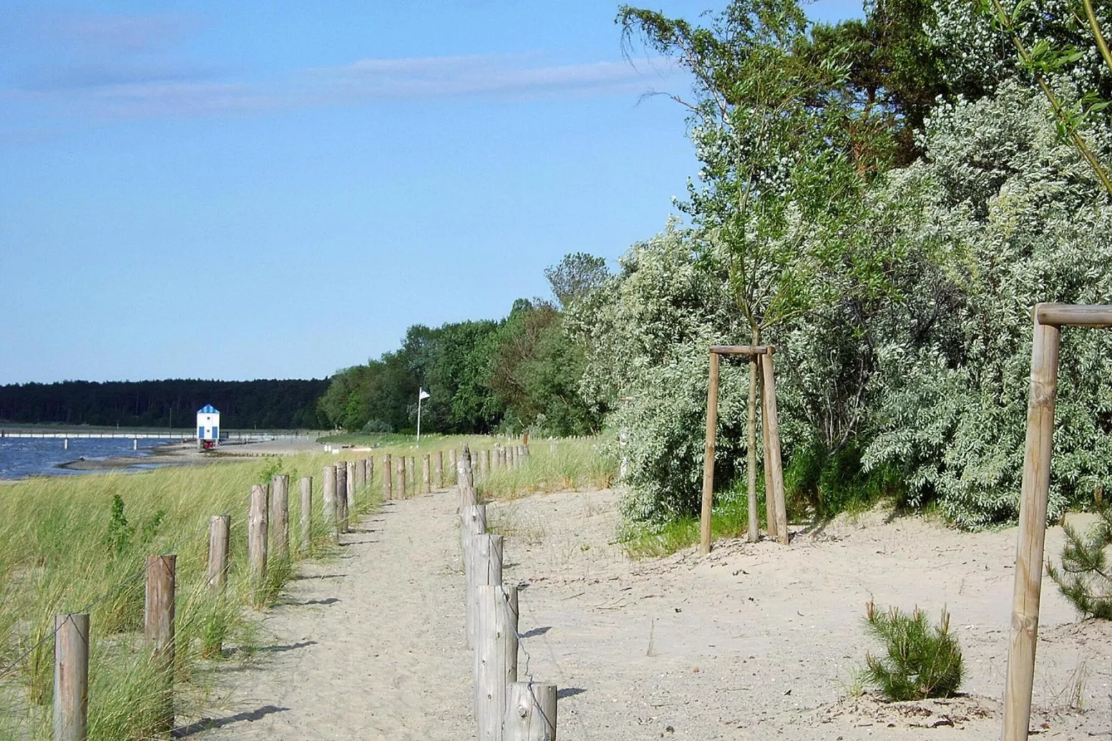 Doppelhaushälfte rechts-Gebieden zomer 1km