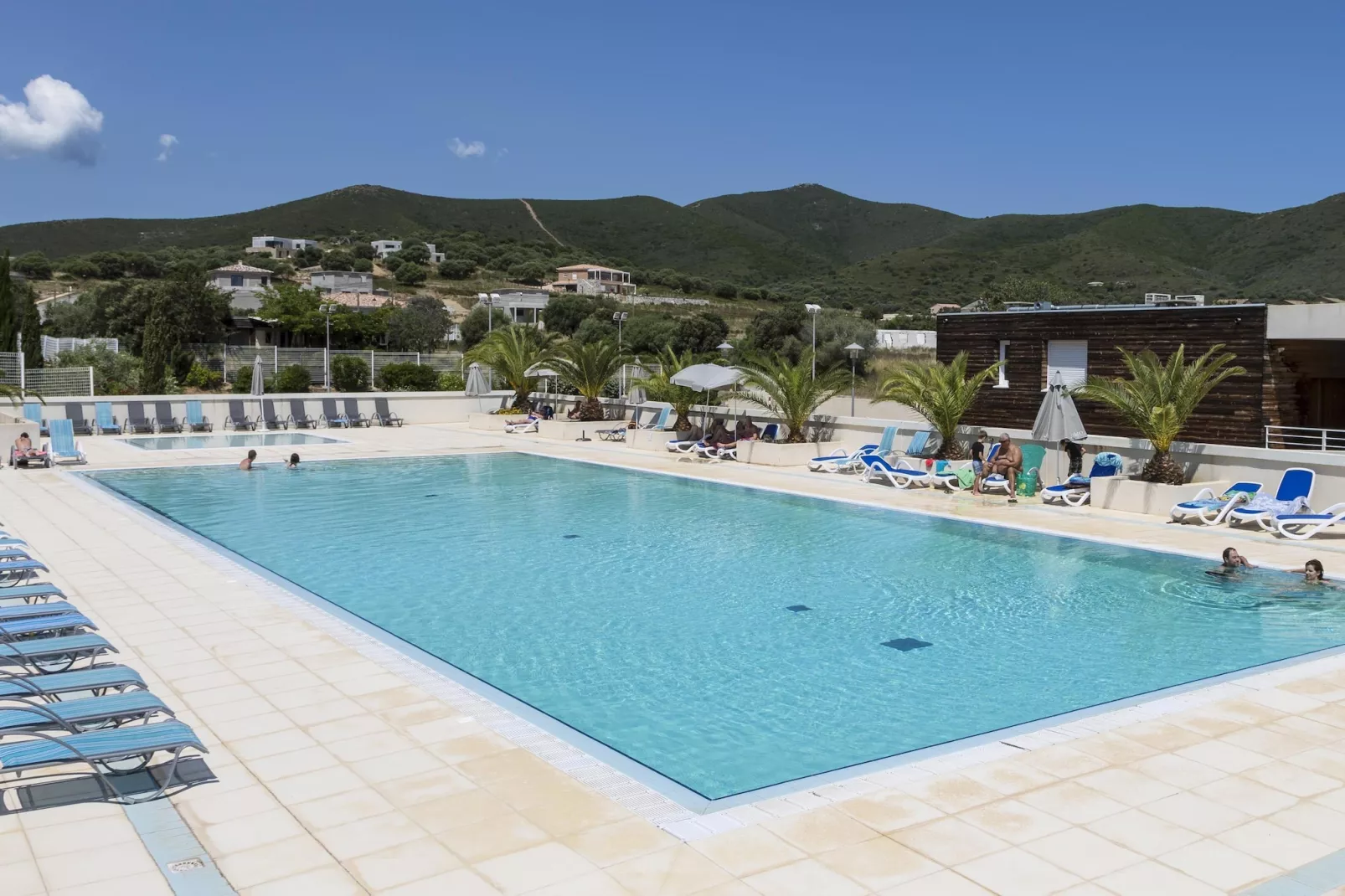 Résidence-Club les Villas Bel Godère 1-Zwembad