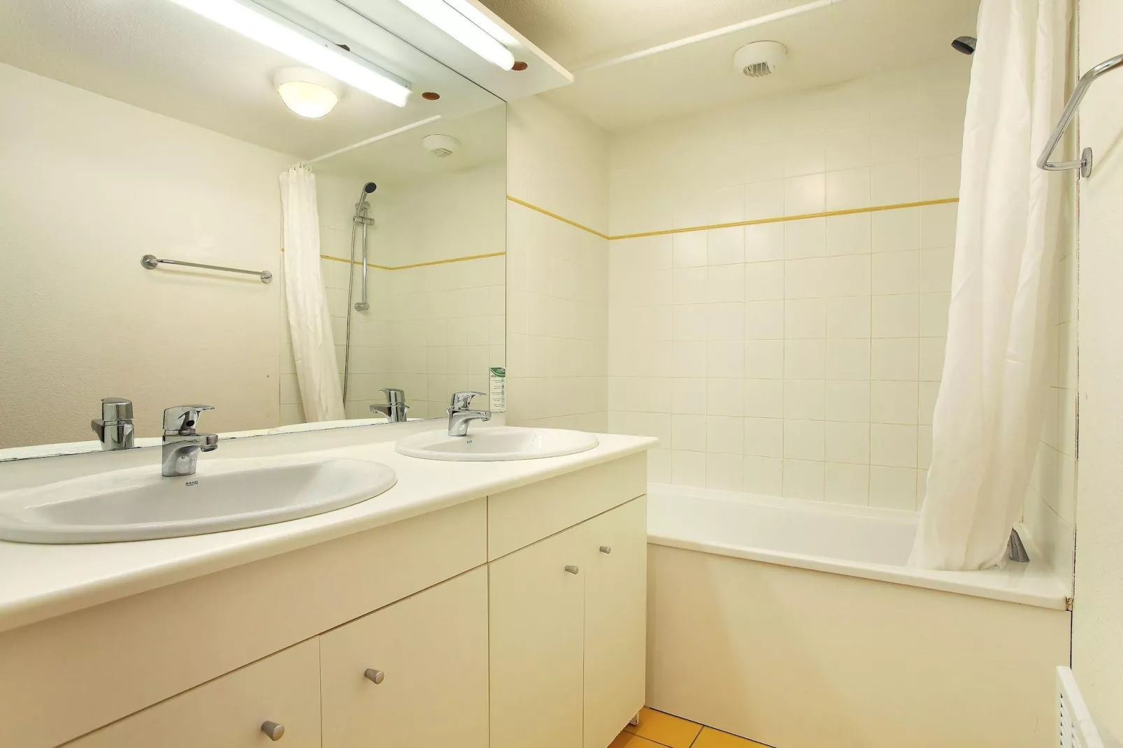 Résidence Le Buet 1-Badkamer