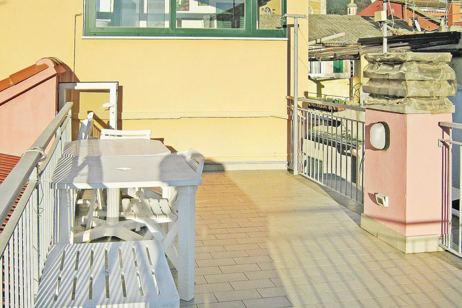Apartments Giada Moneglia -A4/M4 Casa Giada-Terrasbalkon