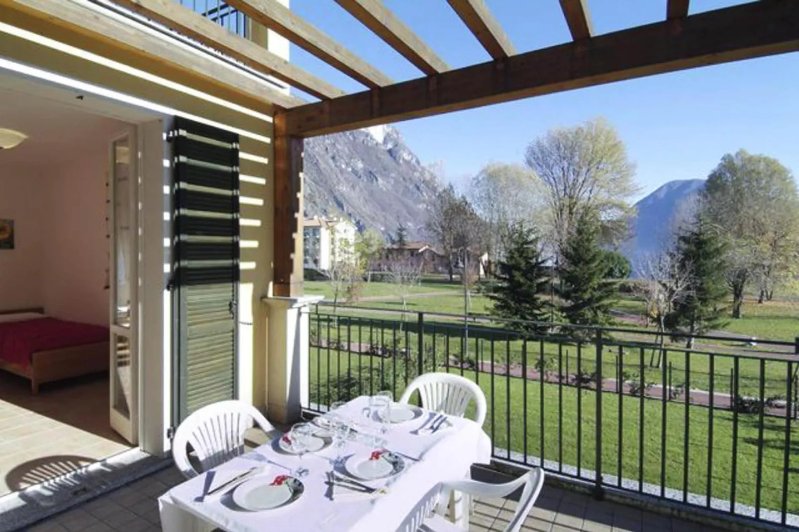 Residence Porto Letizia Porlezza - Villas Studio 4 pax Vista Lago Plus VSLP4 Lake View Plus 8213-Terrasbalkon