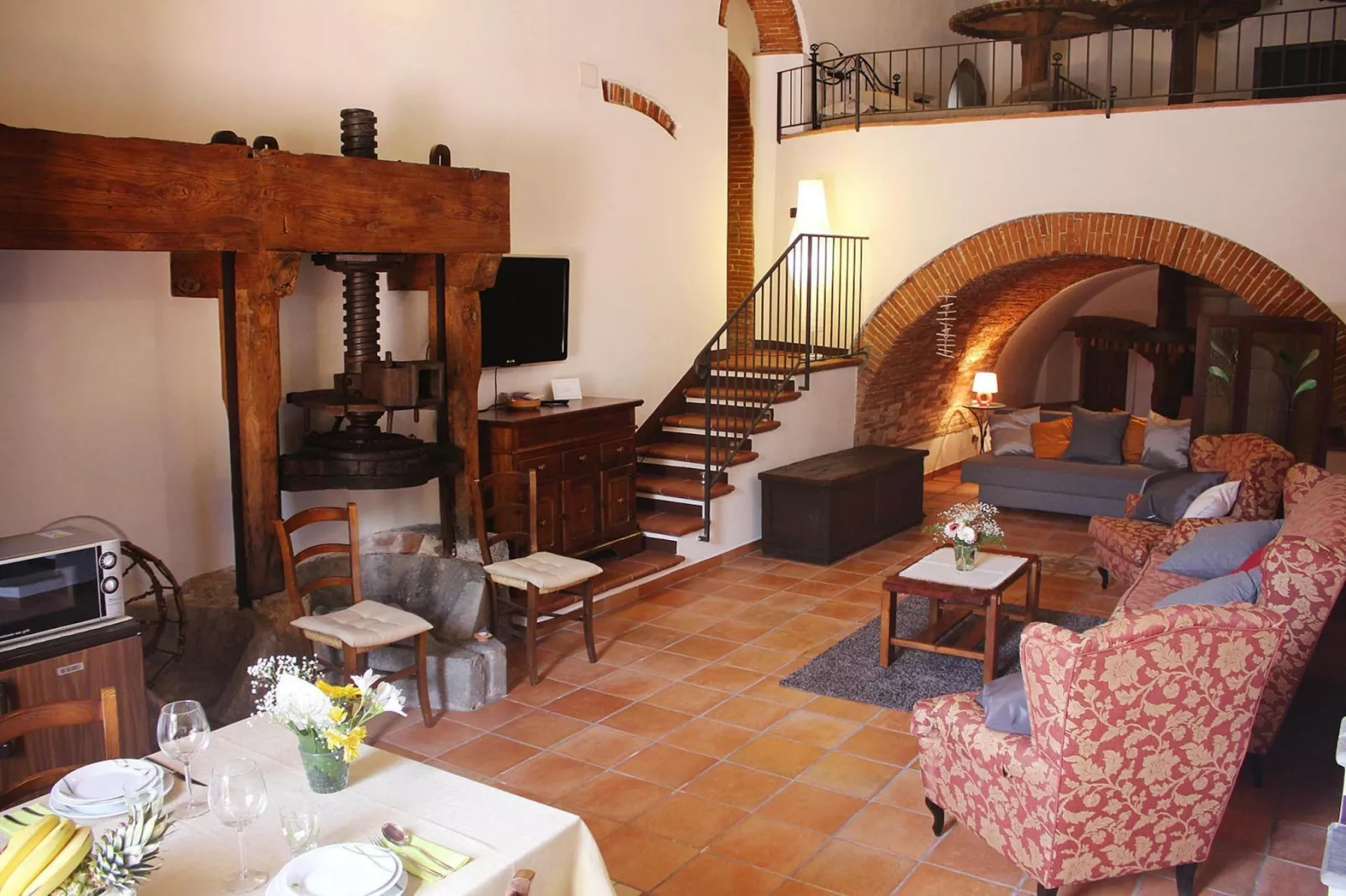 Holiday home Casa Vecchio Frantoio, Camaiore-Lombrici-Casa Vecchio Frantoio-Woonkamer