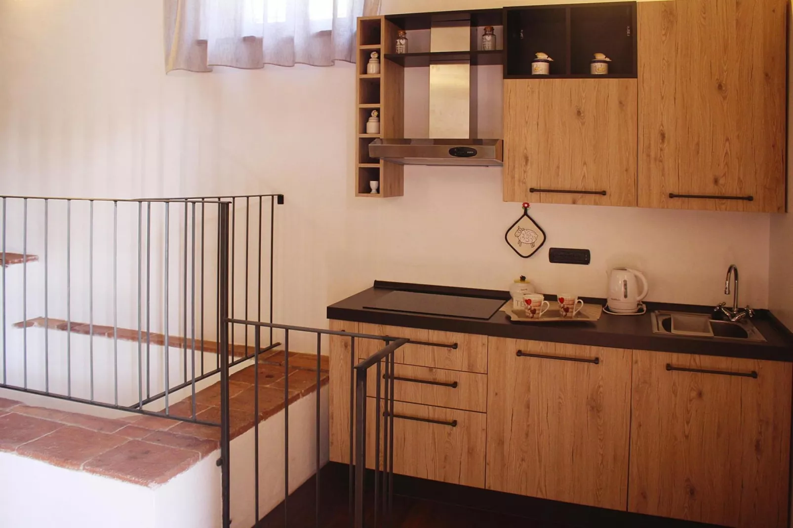 Holiday home Casa Vecchio Frantoio, Camaiore-Lombrici-Casa Vecchio Frantoio-Keuken