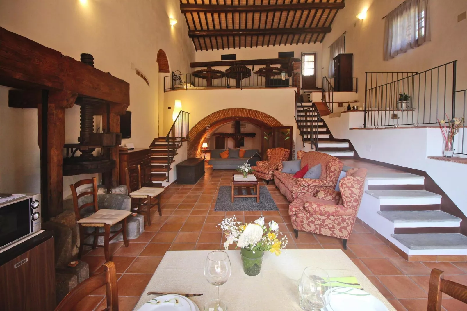 Holiday home Casa Vecchio Frantoio, Camaiore-Lombrici-Casa Vecchio Frantoio-Woonkamer