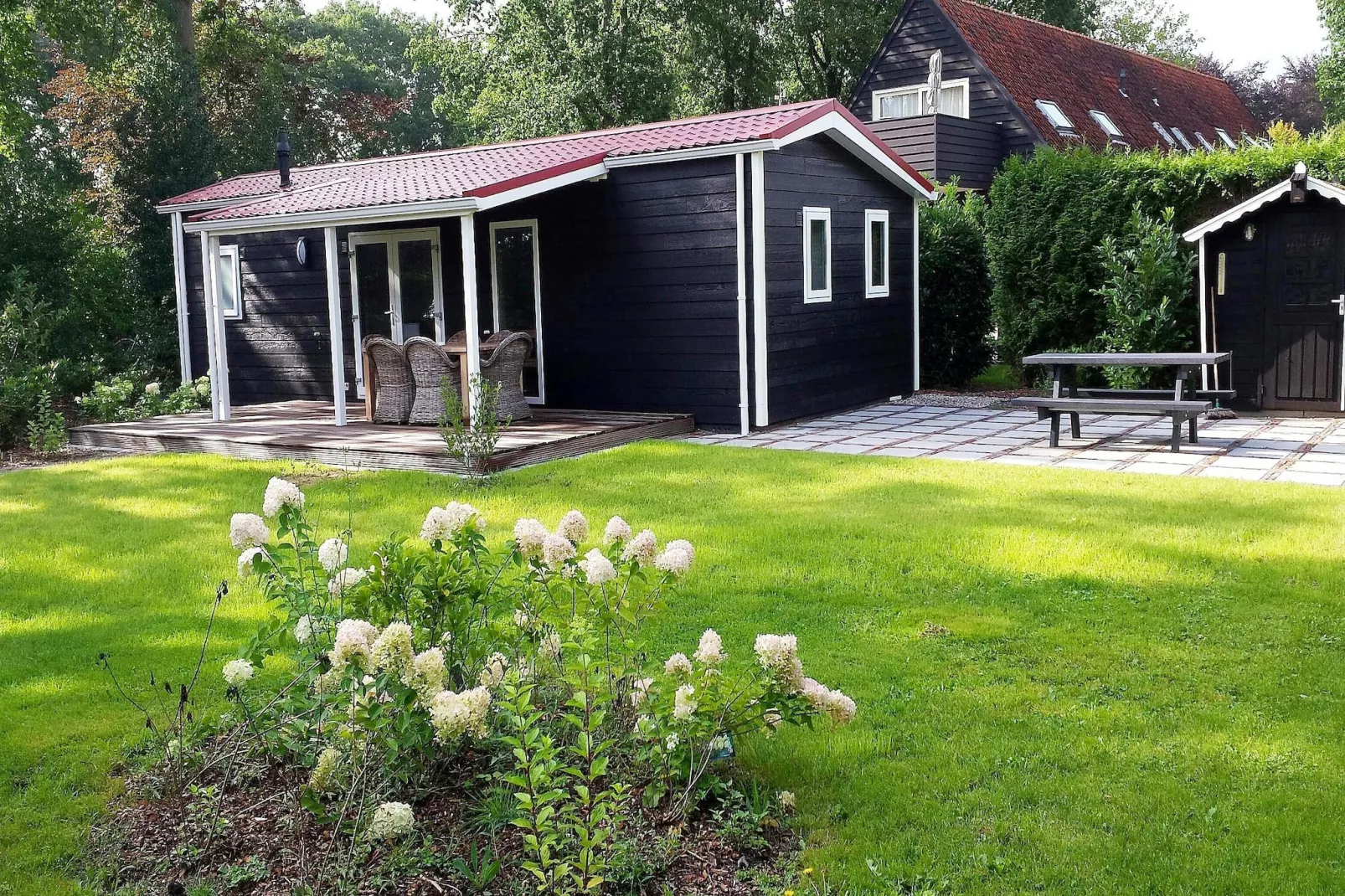 Vakantiepark de Tabaksschuur 2-Buitenkant zomer
