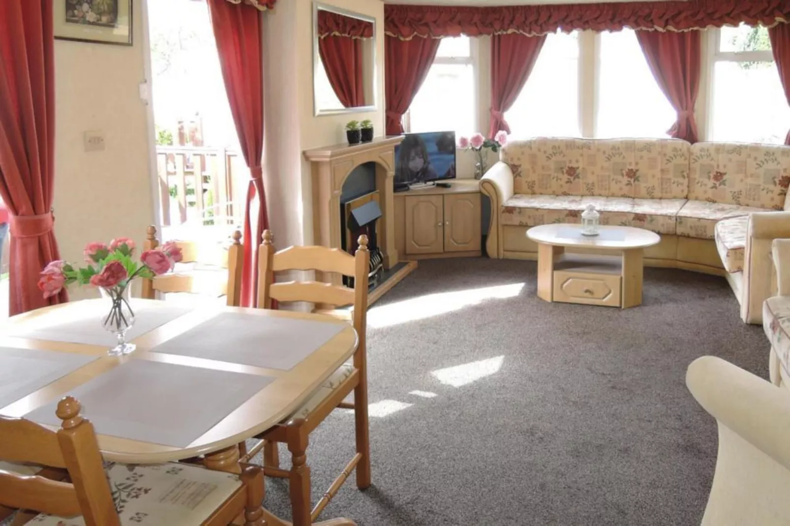 Holiday homes by the Lake Kolczewo 1-6 pers-Woonkamer
