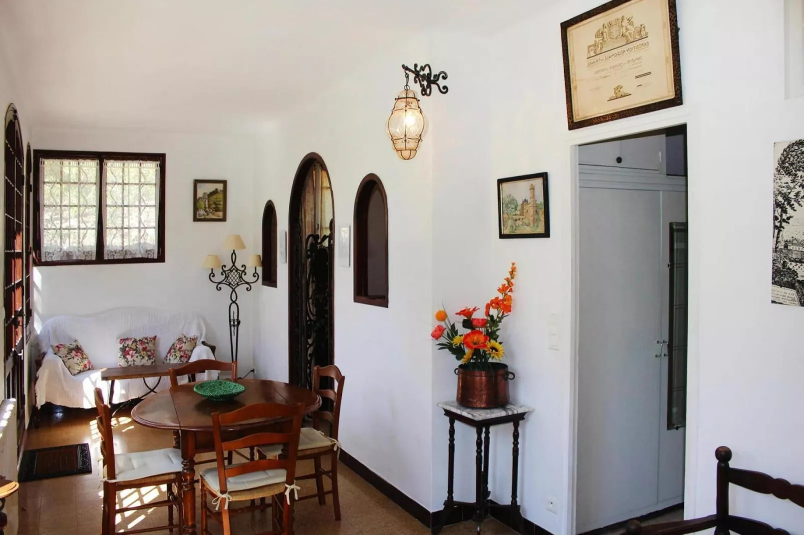 Ferienhaus in Salon-de-Provence-Eetkamer