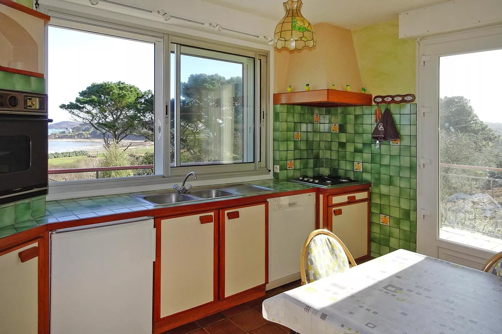 Holiday home Trébeurden-Keuken