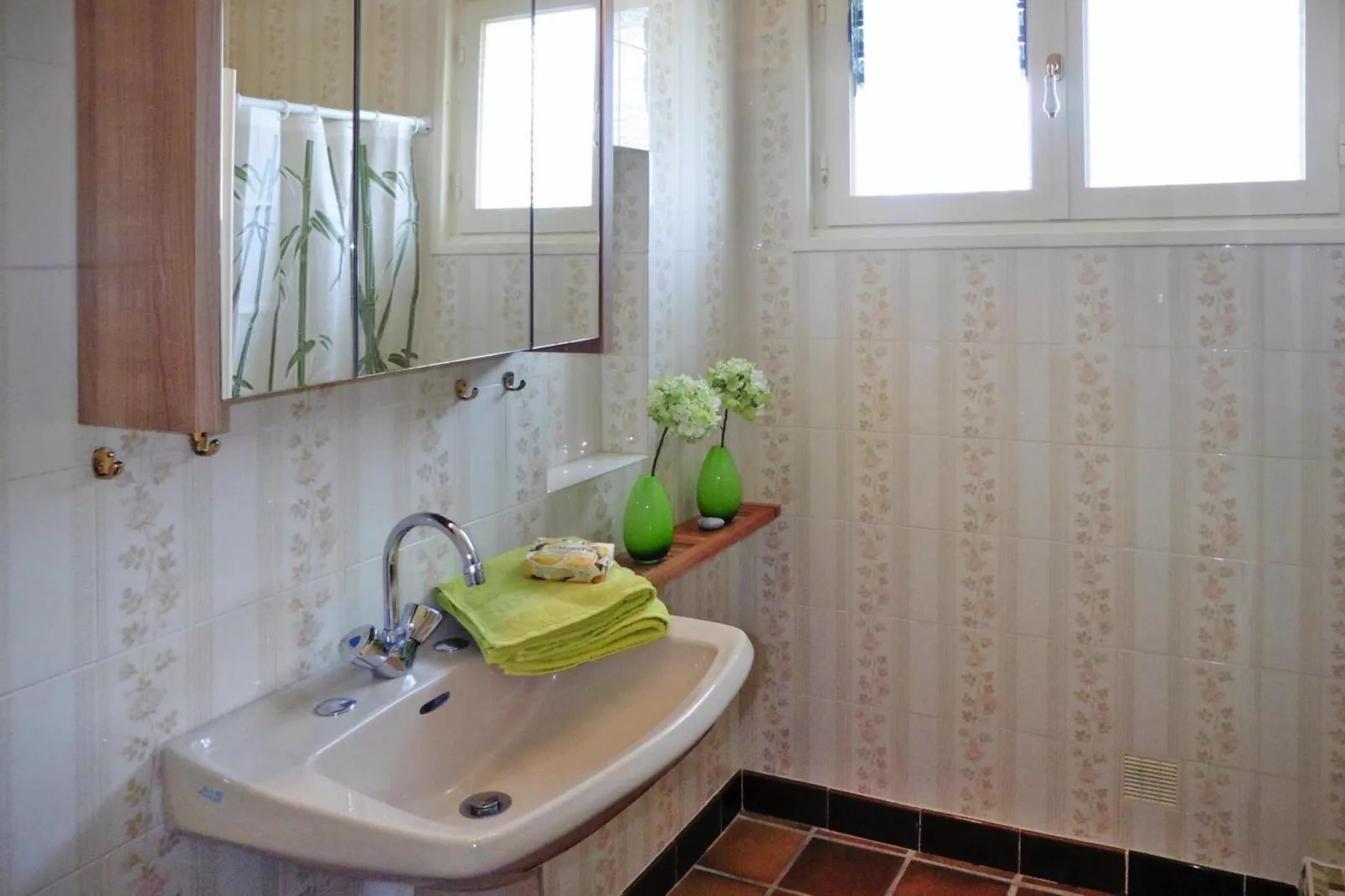 Holiday home Plozévet-Badkamer