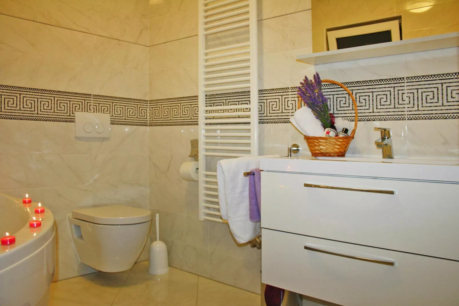 Holiday home, Privlaka-Ferienhaus Ruza, ca. 90 qm, bei Belegung mit 1-4 Personen-Badkamer