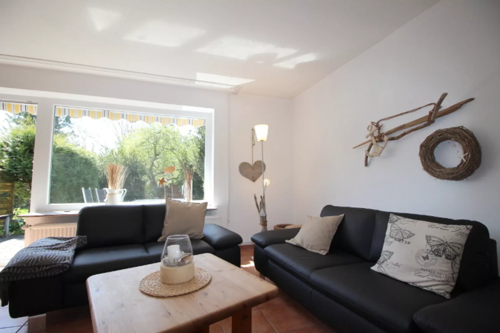 Ferienwohnung Bövergeest-Woonkamer