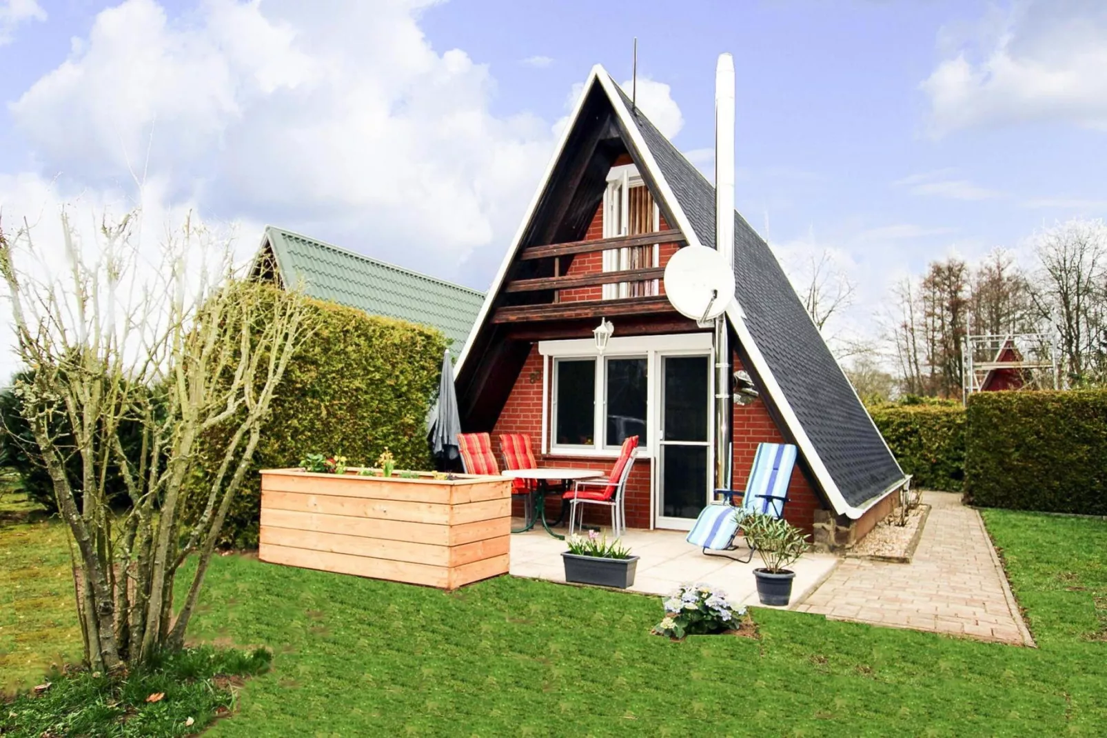 Ferienhaus 55 qm-Buitenkant zomer