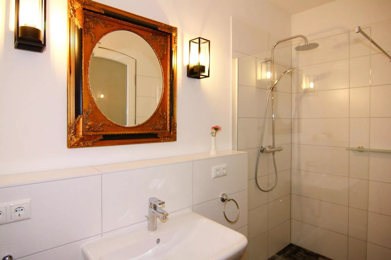 Birgit bis 4 Personen 96 qm Teil A-Badkamer