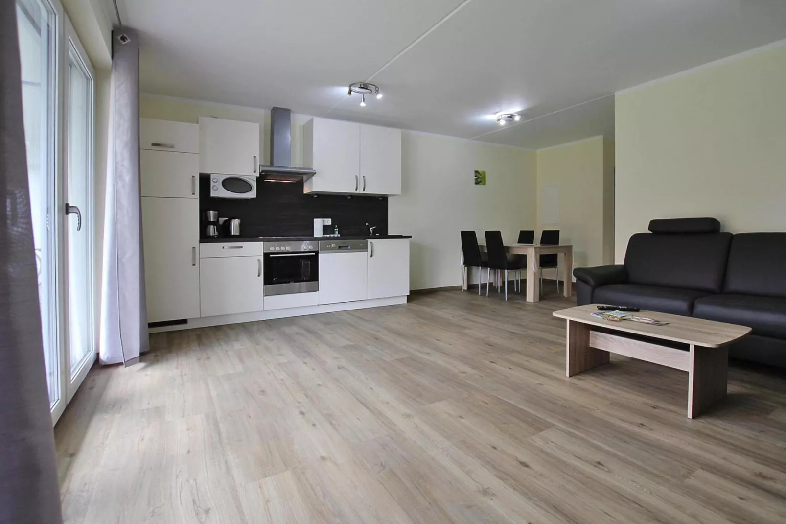 Apartment Hafenflair / Haus 3 EG-Wohnung 9 3 Personen-Woonkamer