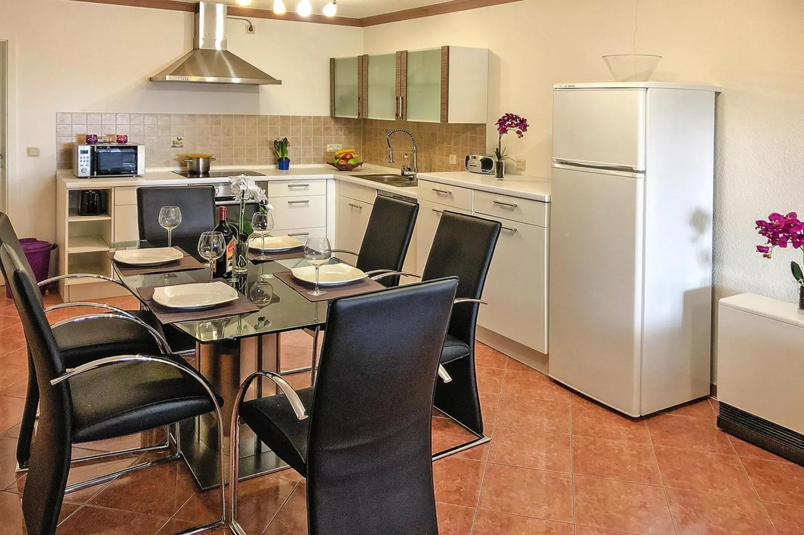 Reihenhaus groß 8 Personen-Eetkamer
