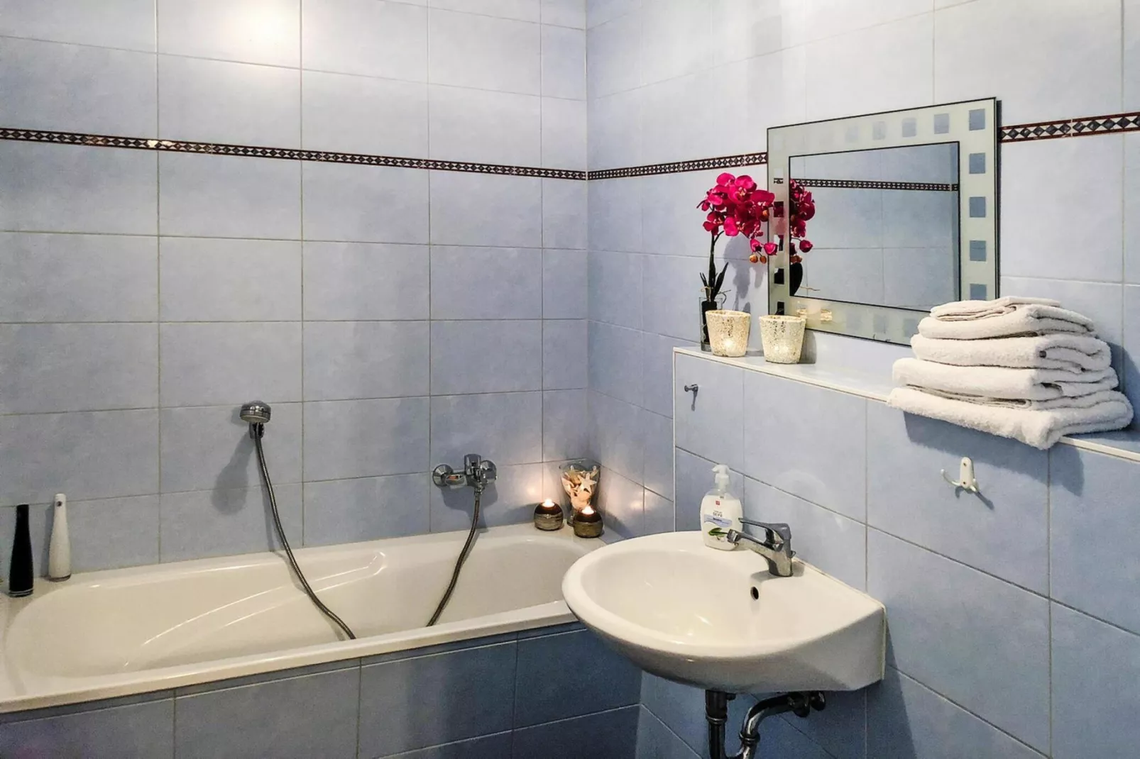 Reihenhaus groß 8 Personen-Badkamer
