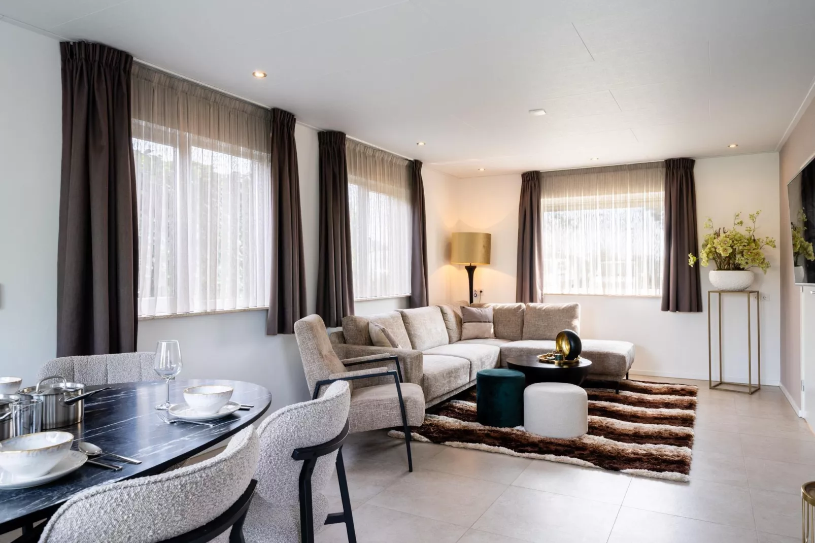 Group accommodation 8+2-Niet-getagd