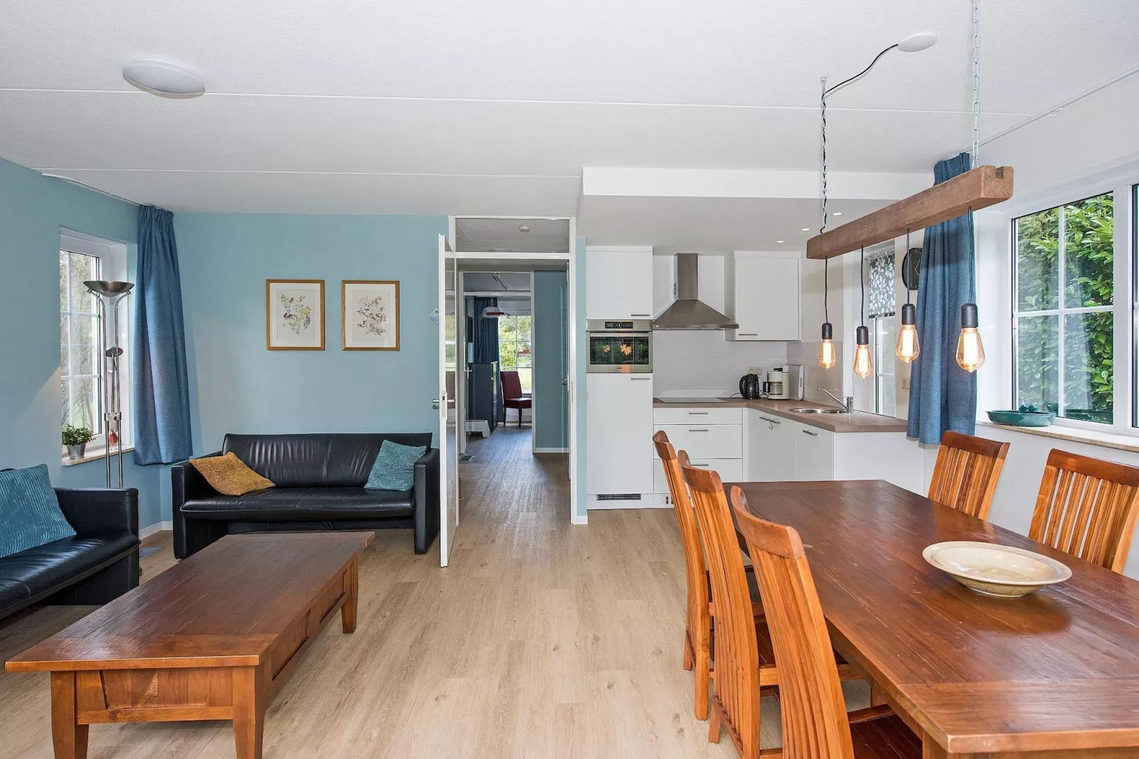 Vakantiepark Hellendoorn 4-Eetkamer