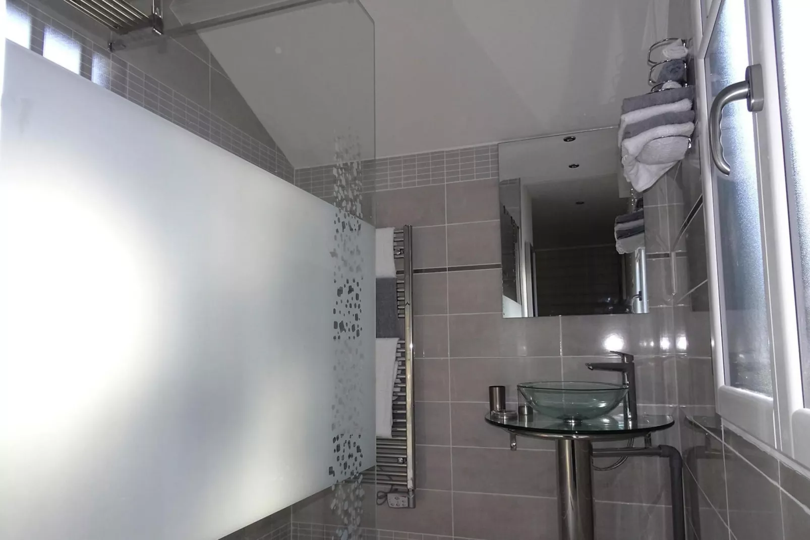 Holiday home Vinnemerville-Badkamer