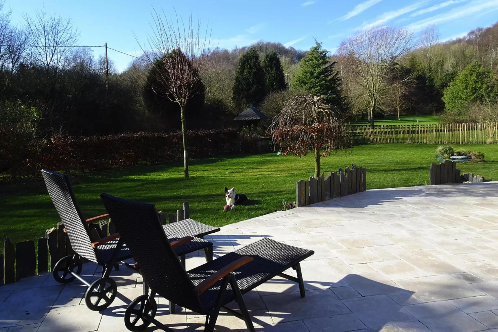 Holiday home Vinnemerville-Tuinen zomer