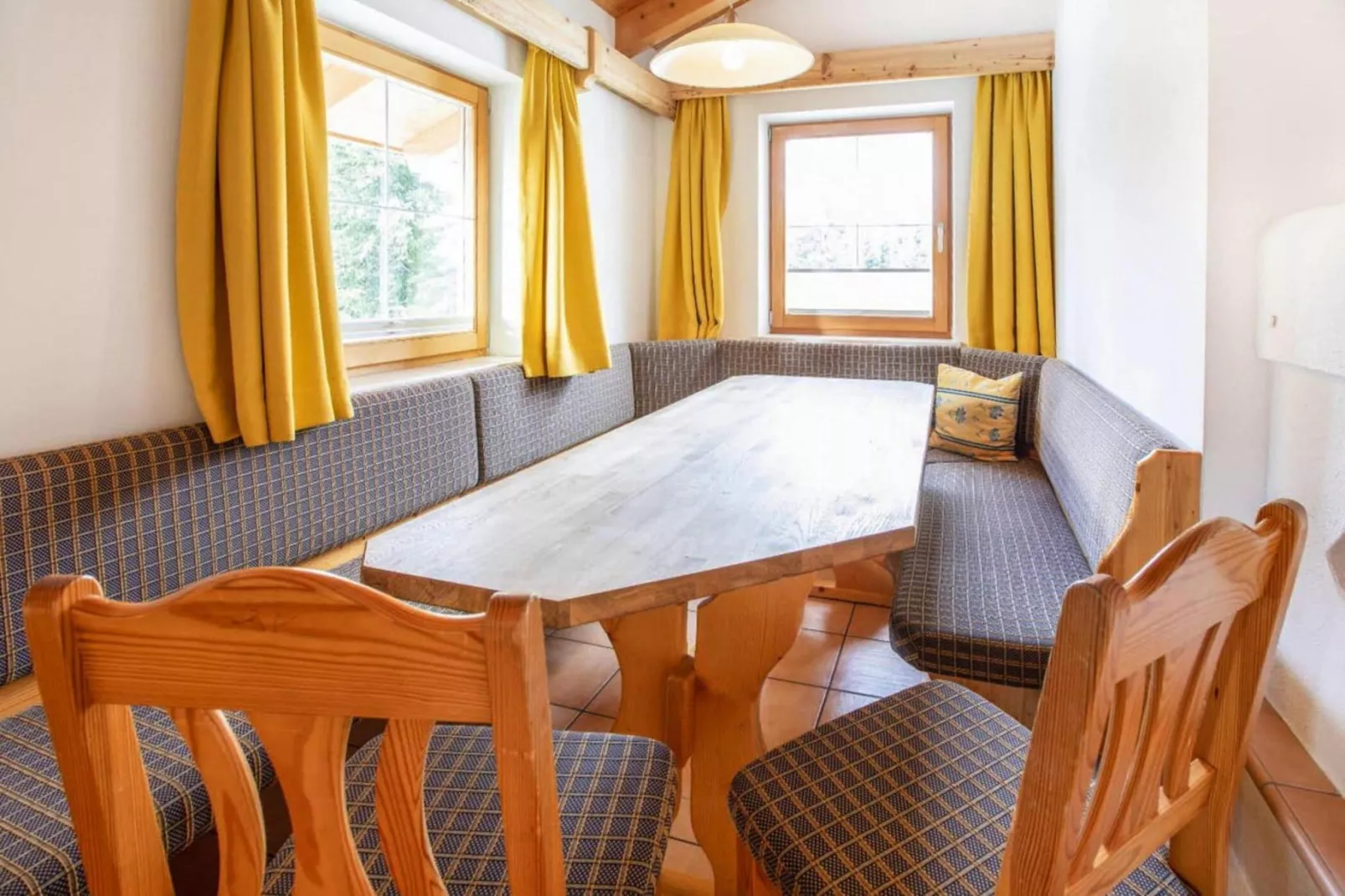Chalet Max-Eetkamer