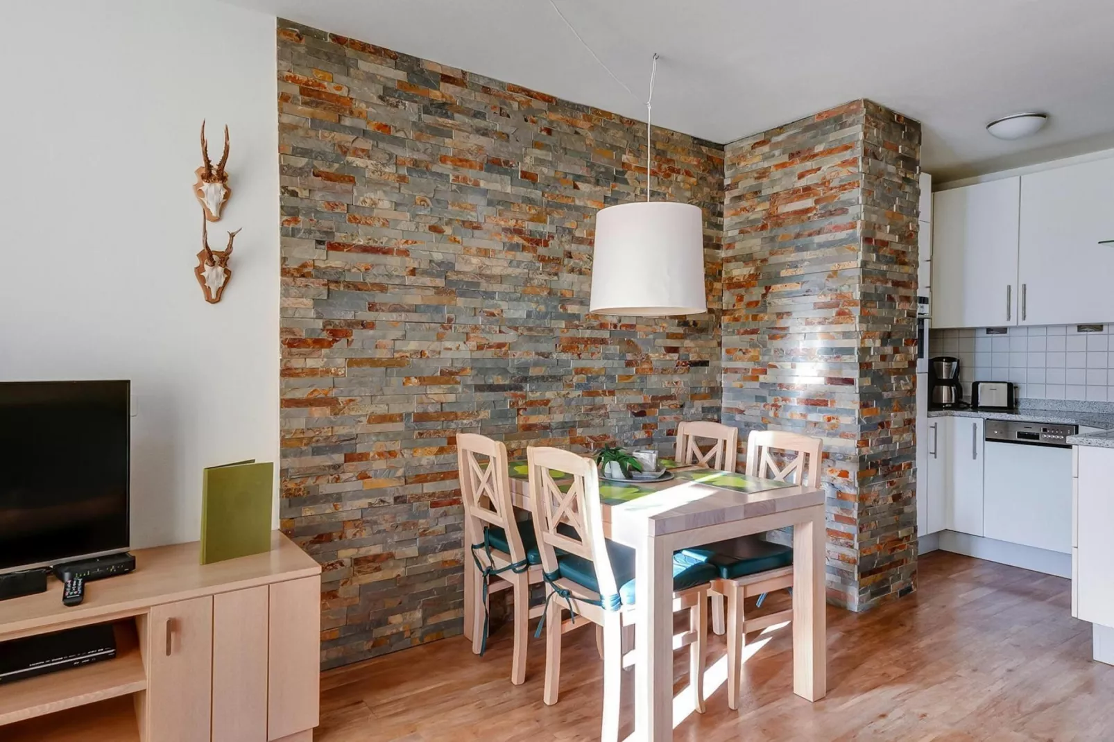 Edelweißanger-Eetkamer