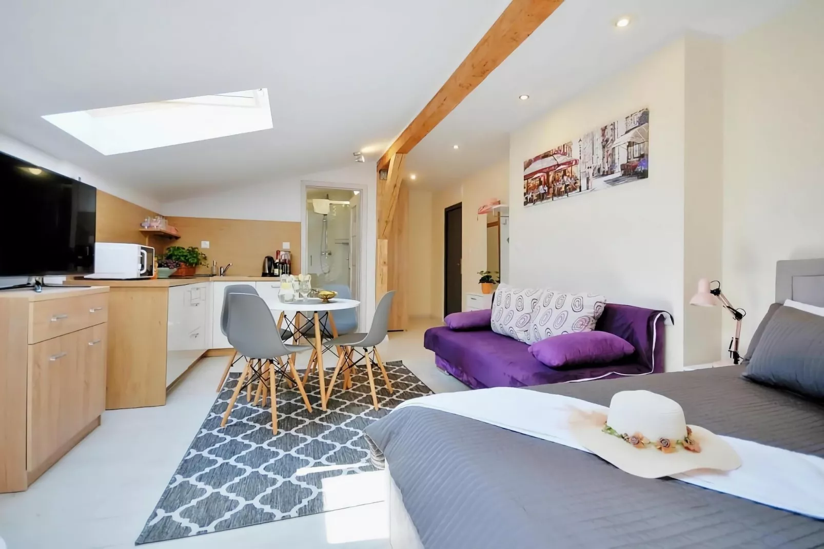 Studio 3-osobowe nr 1 30 m2 na poddaszu Ustronie Morskie-Woonkamer