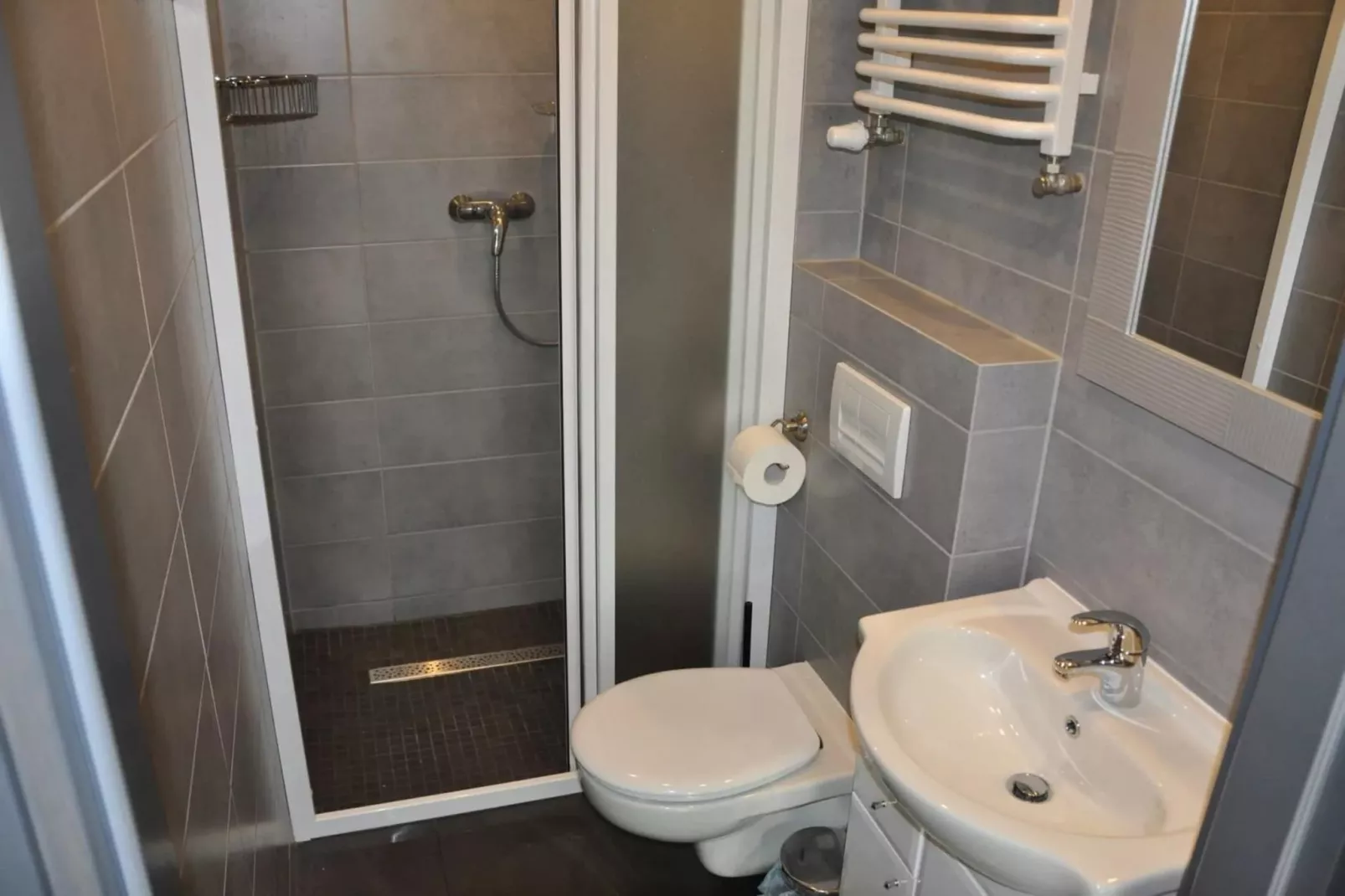Apartamenty wakacyjne dla 3 osób Rewal-Badkamer