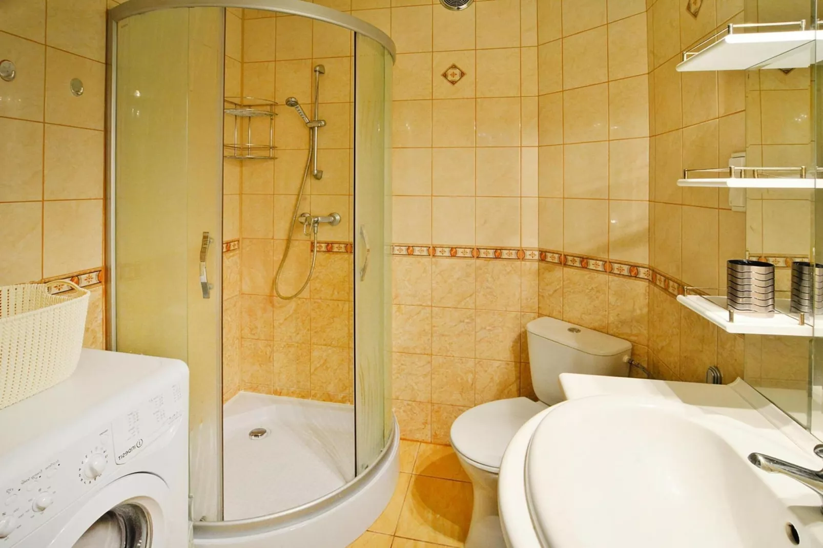 Apartament dla 5 osób Kołobrzeg-Badkamer