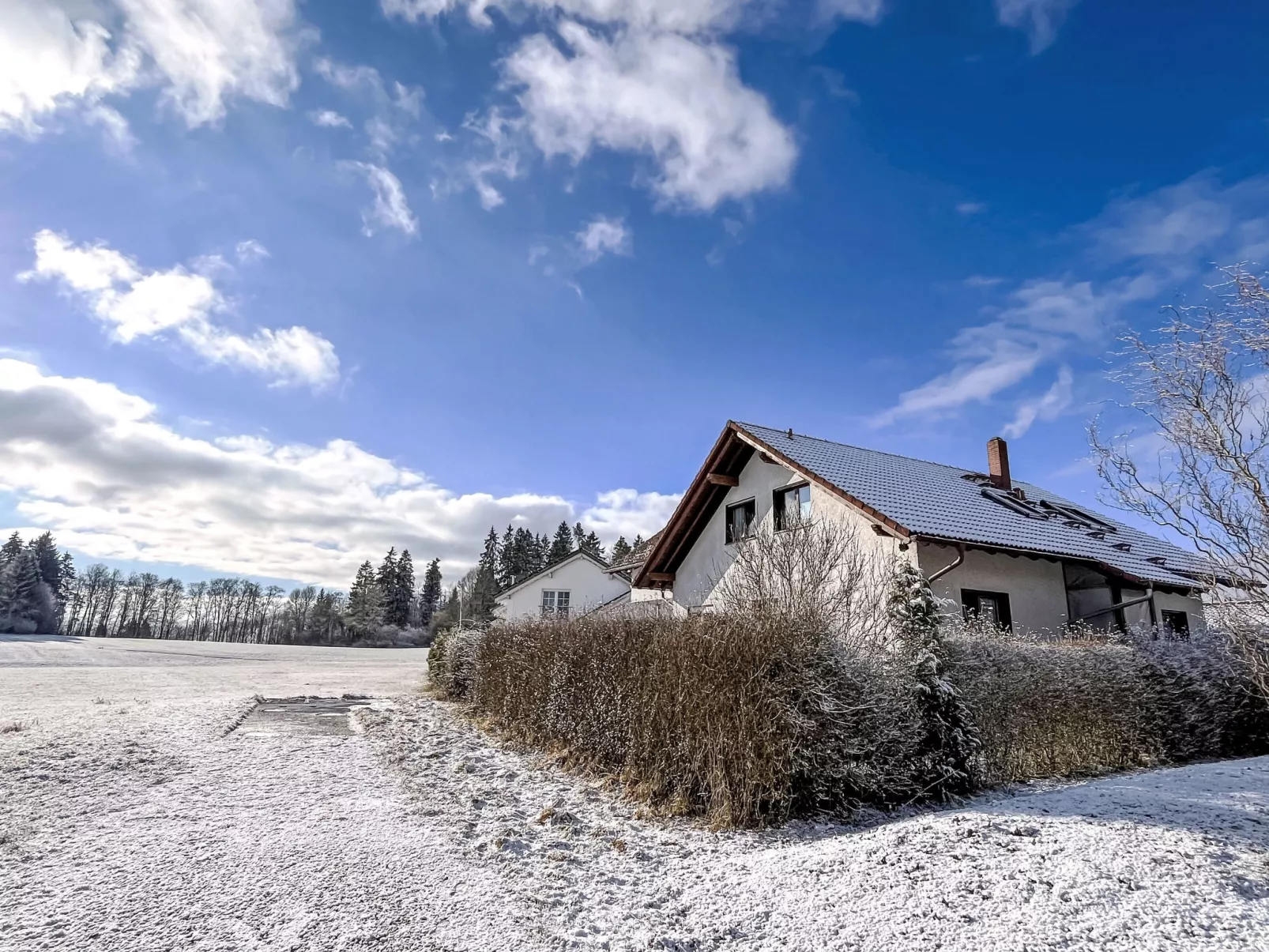 Haus an der Sonne-Buiten
