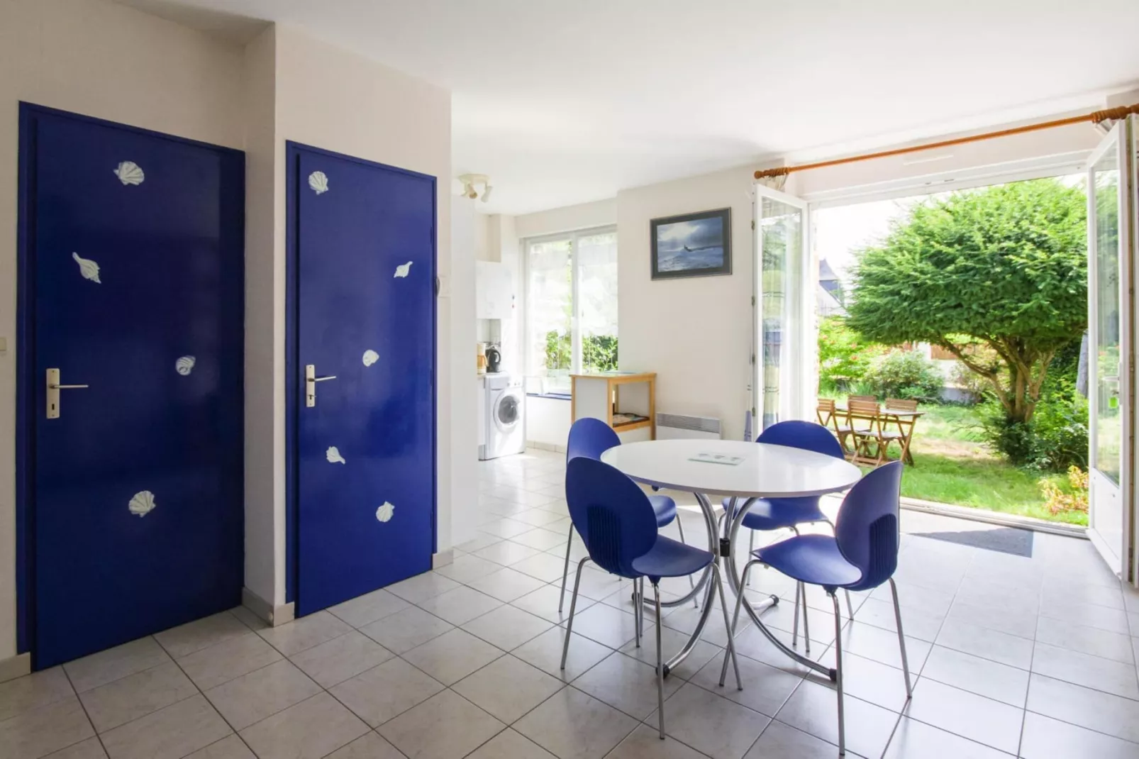 Semi-detached houses, Etables-sur-Mer-Coquillages-Eetkamer