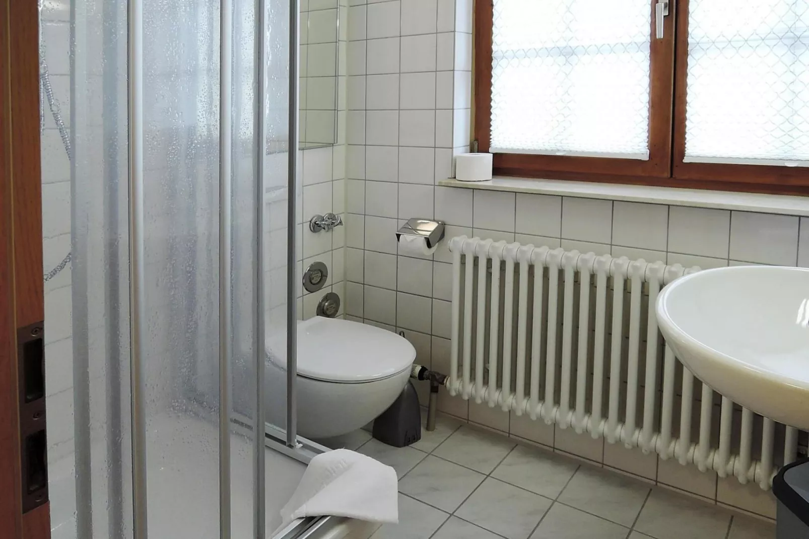 Ferienwohnung Bären 37 qm-Badkamer