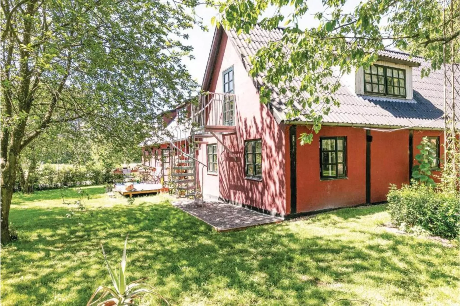 Ferienhaus de Poeler Drift 6 Personen-Gebieden zomer 1km