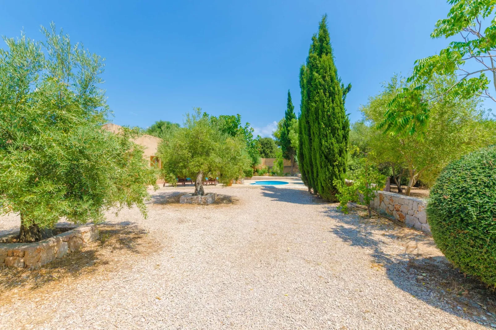 Finca Sa Plana-Buitenkant zomer