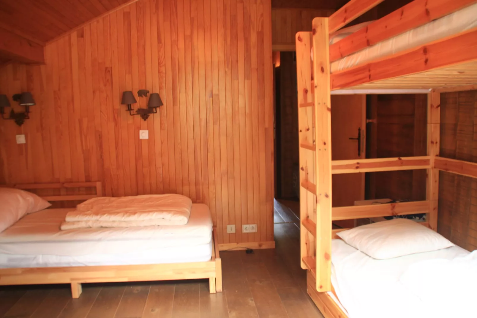 Chalet Ours Brun ORB MOUNTAIN & QUIET 6 Pers.-Slaapkamer