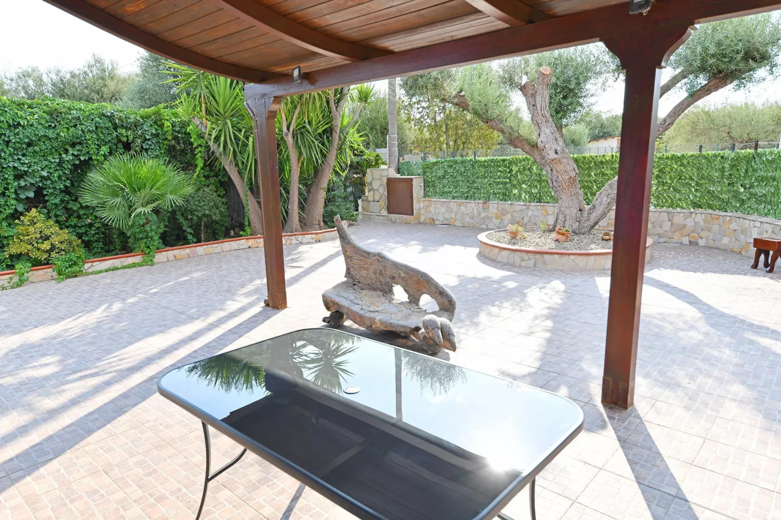 Villa Parisi mit Privatpool Siracusa-Terrasbalkon