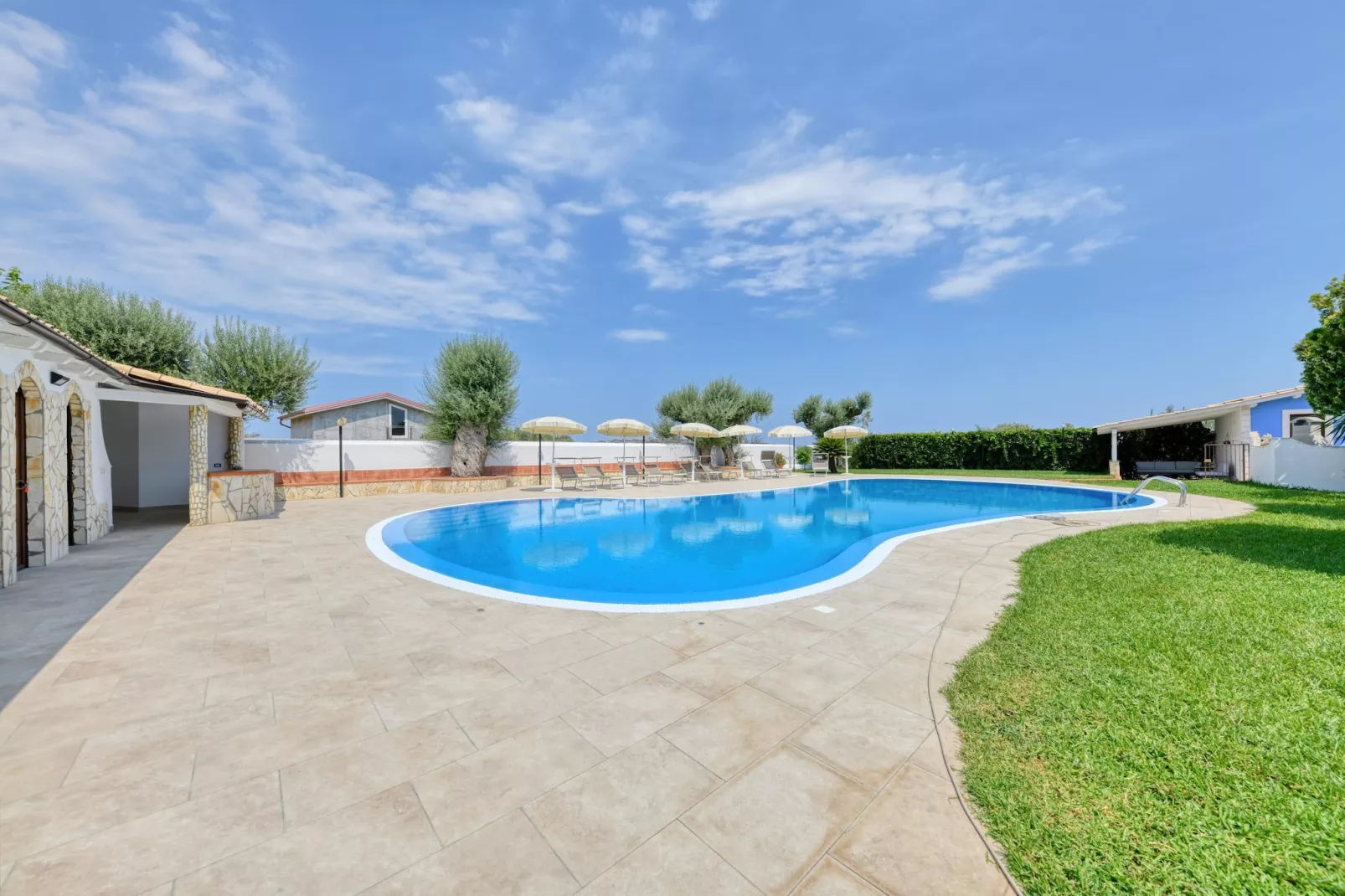 Villa Parisi mit Privatpool Siracusa-Zwembad