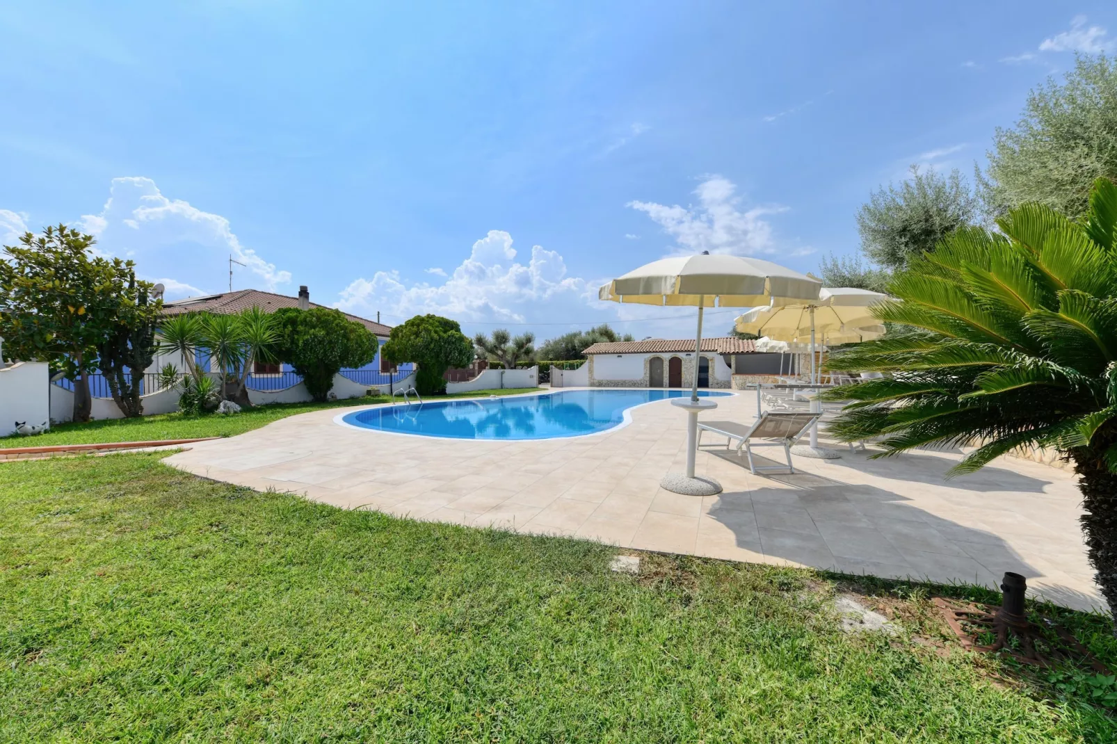 Villa Parisi mit Privatpool Siracusa-Zwembad