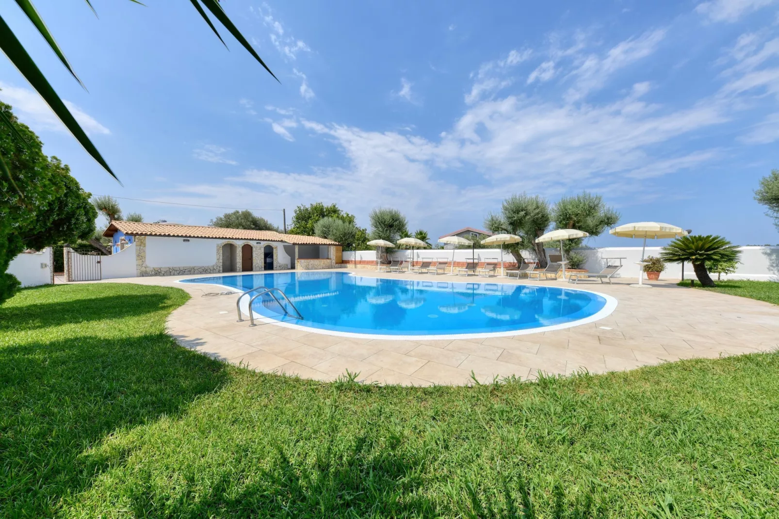Villa Parisi mit Privatpool Siracusa-Zwembad