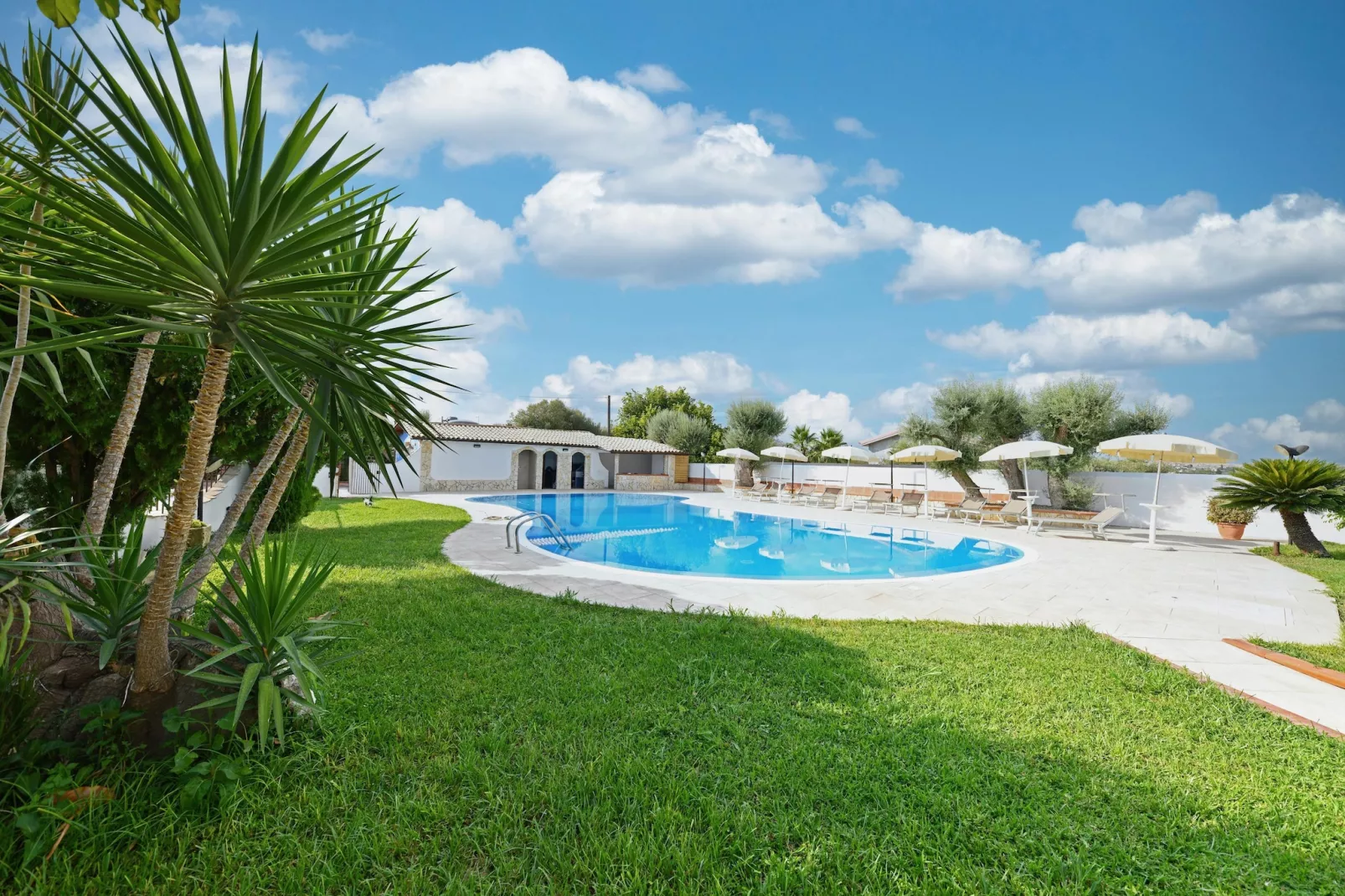 Villa Parisi mit Privatpool Siracusa-Zwembad