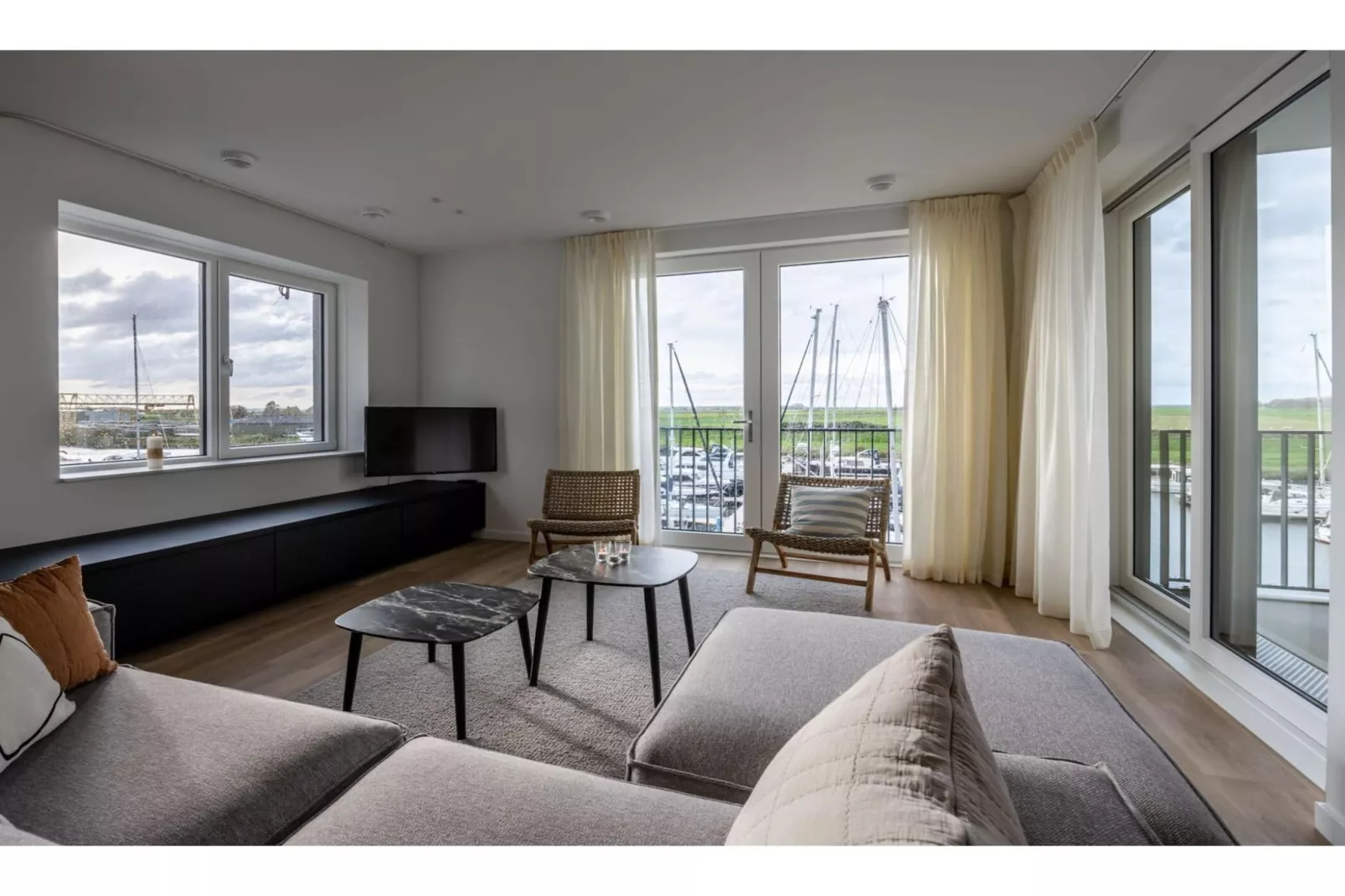 Harbour  2E Loft wellness 6 personen-Woonkamer