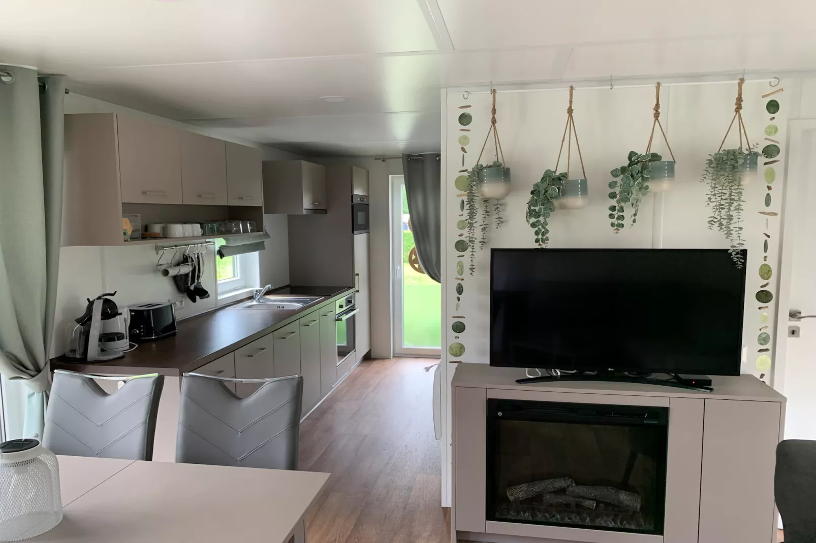 Vakantiepark Duinzicht 12-Woonkamer