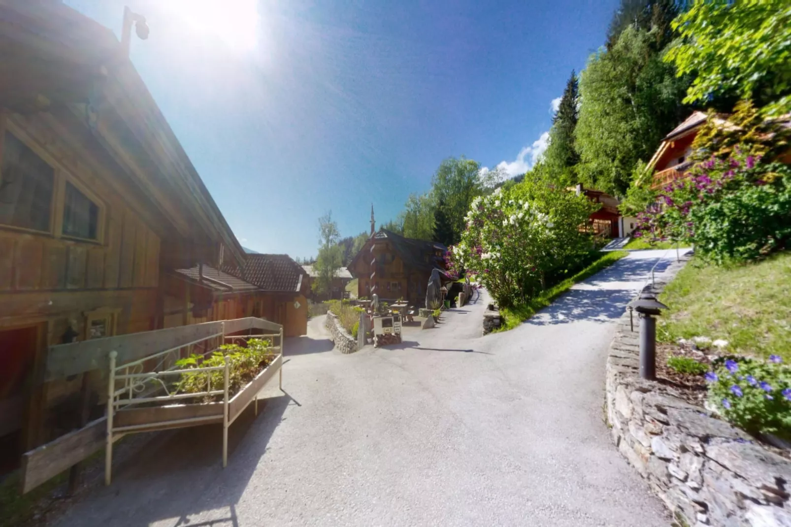 Naturdorf Oberkühnreit-Buitenkant zomer