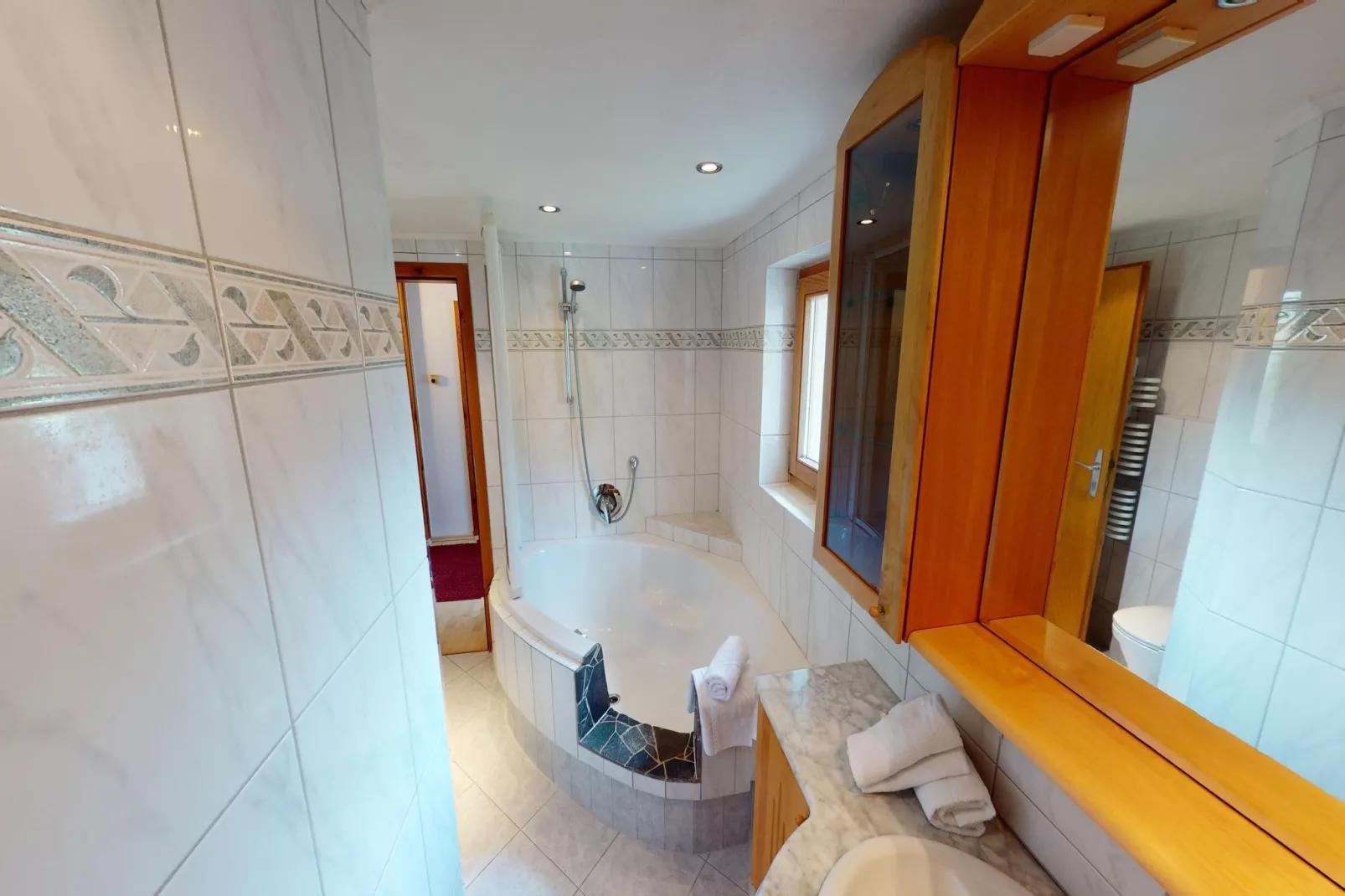 Naturdorf Oberkühnreit-Badkamer