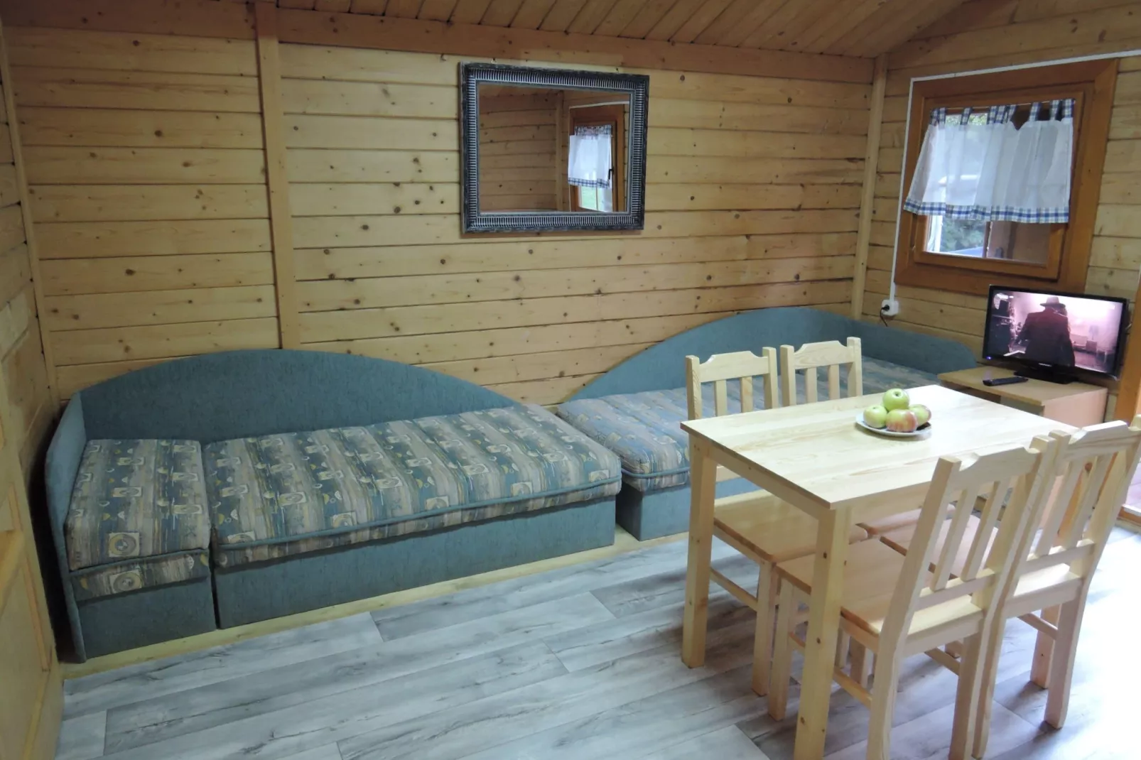 Bungalows, Lubin-Typ B (Henryk)-Woonkamer