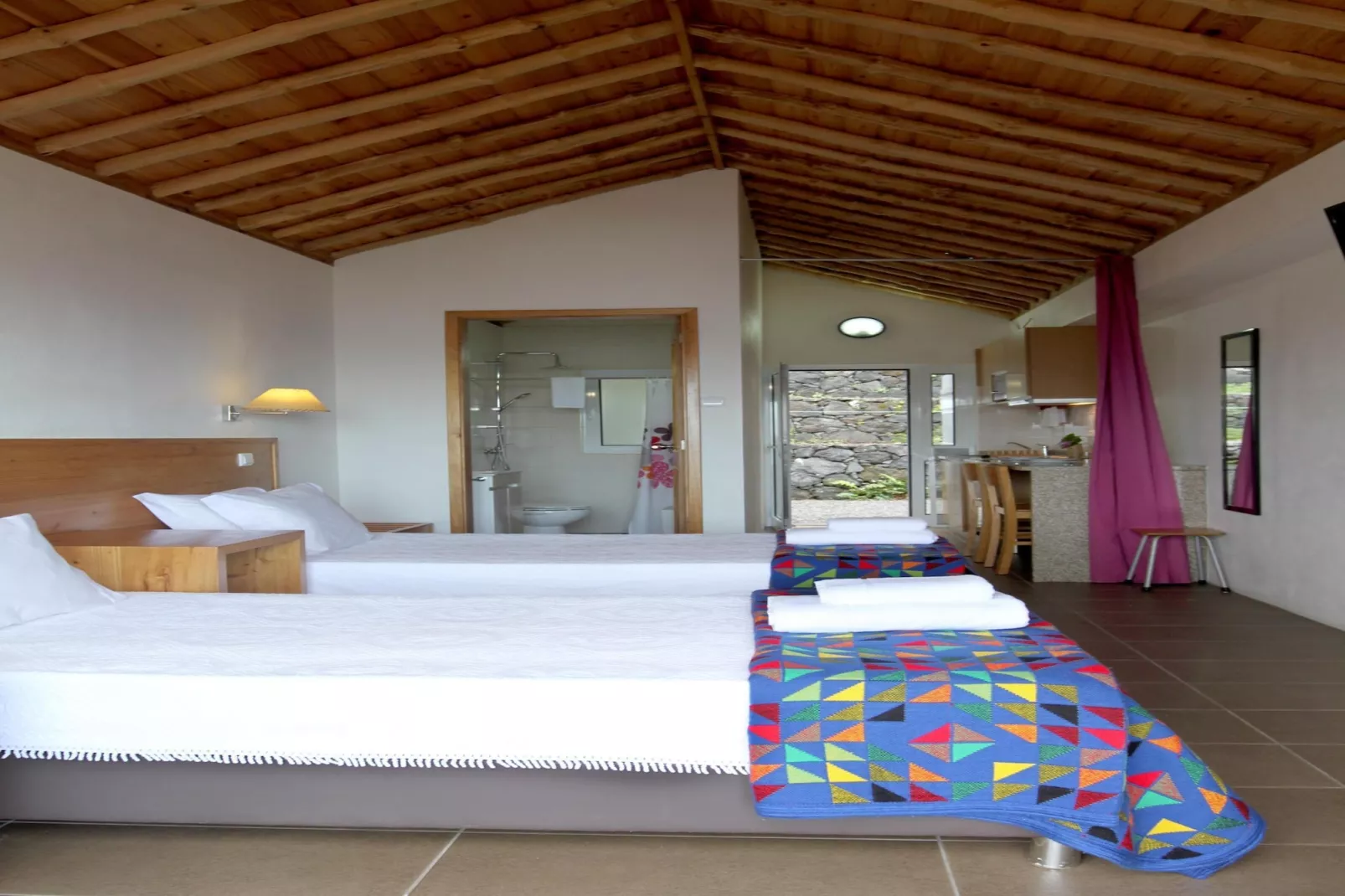 Small semi-detached holiday home in Santo Amaro-Slaapkamer